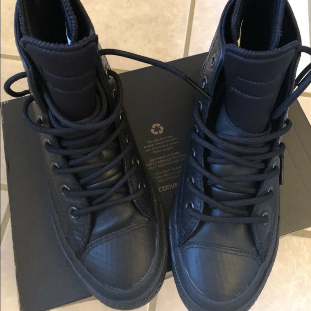Converse high top NEW
